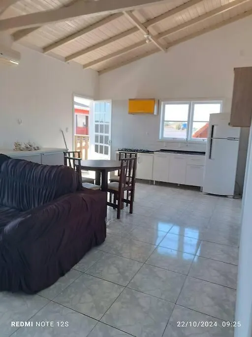 Apartamento 350 Metros Da Praia 팔호카 0*,  브라질